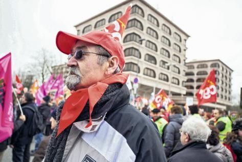Ça craque à la caisse d’assurance vieillesse d’Île-de-France