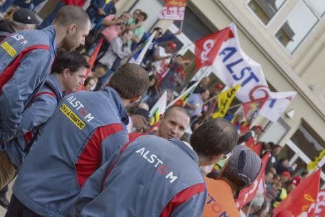 Après les belles paroles, Belfort attend des actes