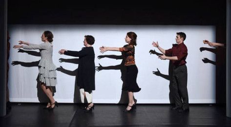 Danse. Des gestes appris par chœur